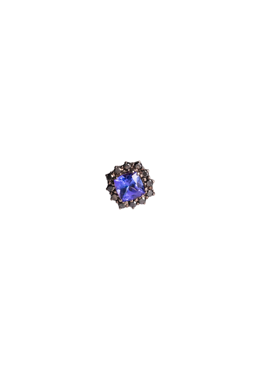 A classy classic earring
